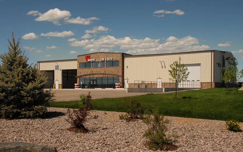 Fat Boys Tire & Auto Truck Center 04