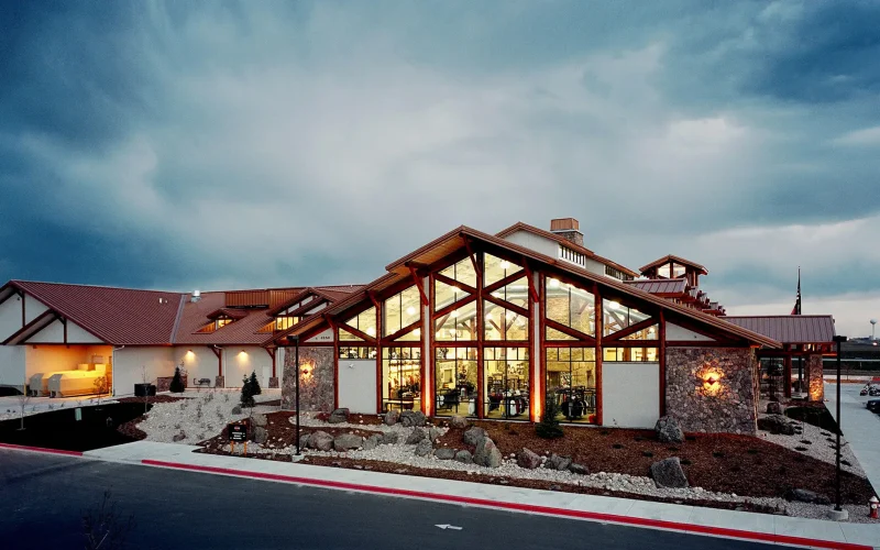 Thunder Mountain - Front